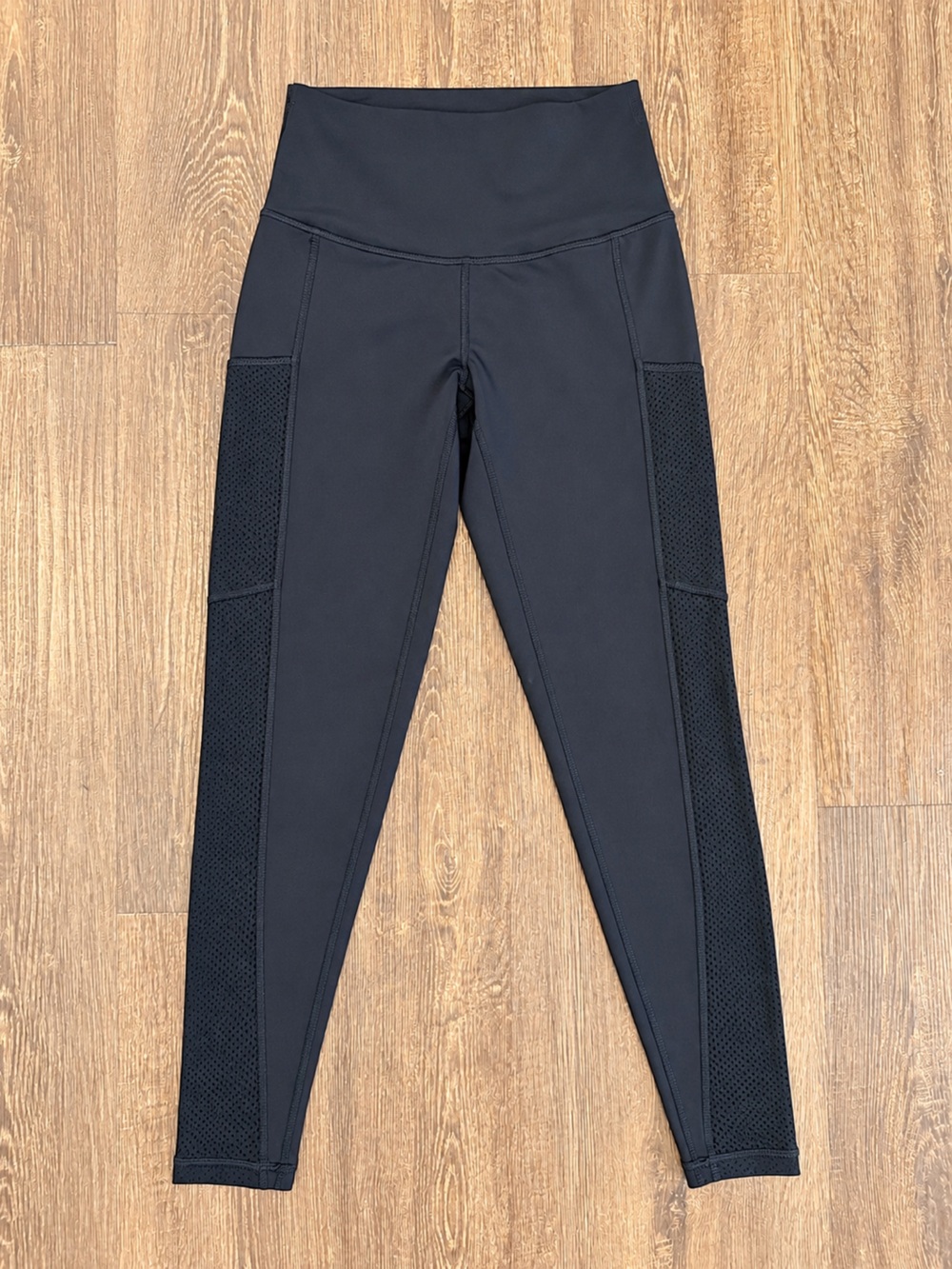 Aerie Black Performance Leggings women size small #0108
